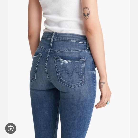 Mother High Waisted Looker Ankle Fray in Get Your Groove Back 24 - Picture 2 of 10